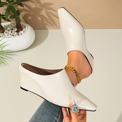 Dorte Elegant Platform Slip-On Sandale