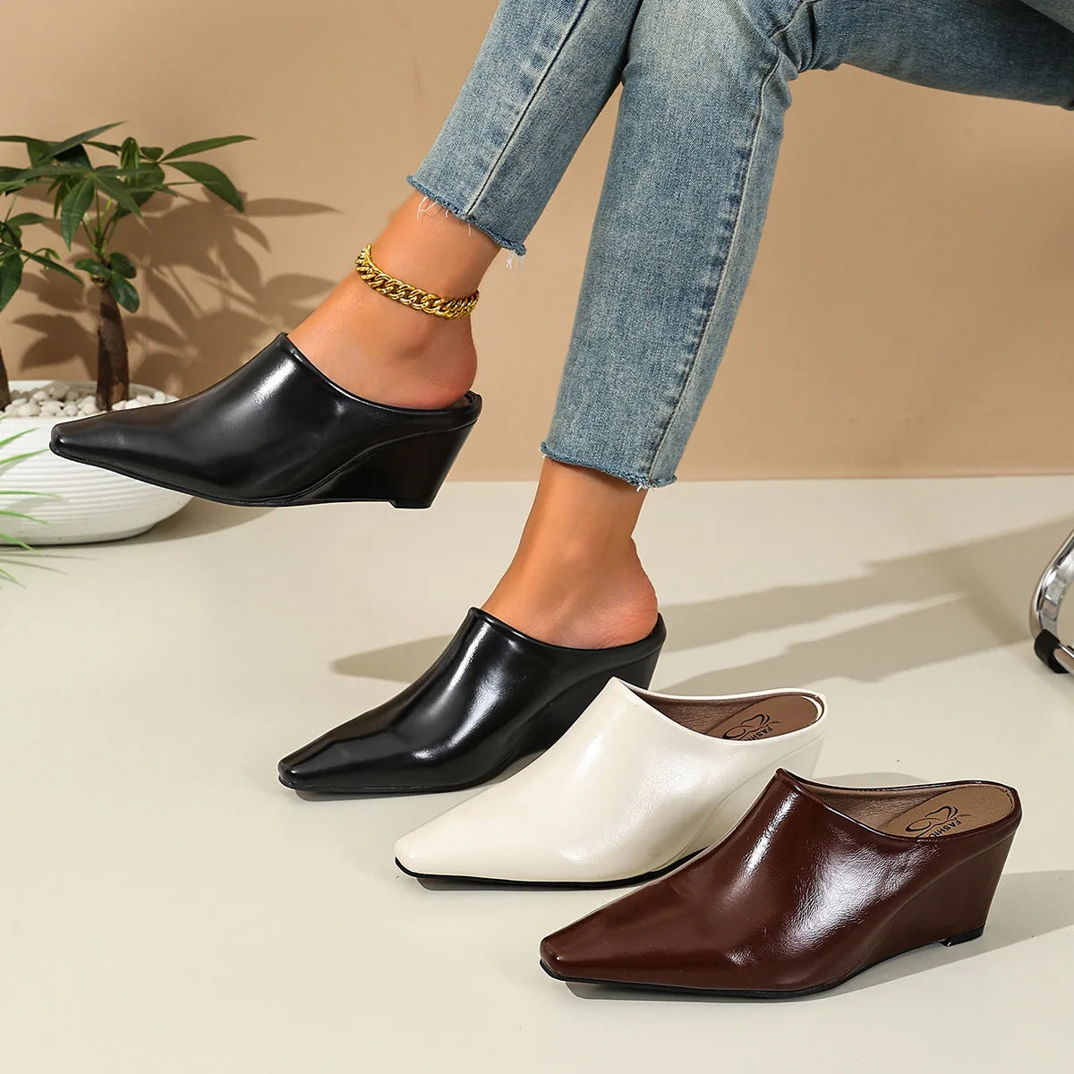 Dorte Elegant Platform Slip-On Sandale