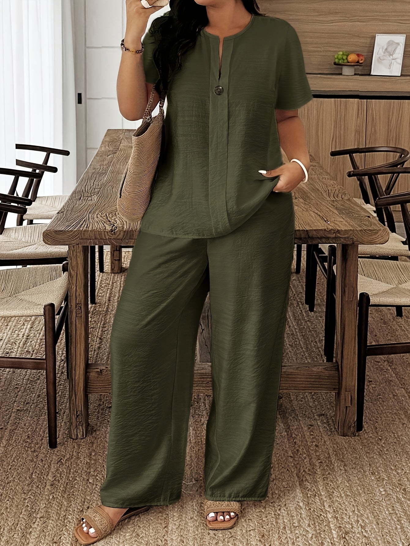 Plus Size - Plus Size - Spring/Summer New Plus Size Women'S Casual Short Sleeve Shirt And Loose Pants 2pcs Set, Suitable for Vacation And Daily Outings, Machine Washable LY095