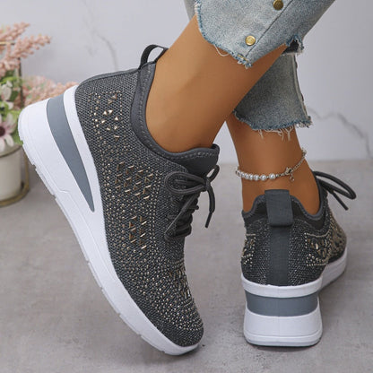 🔥Sidste dag – 50% rabat på casual damesneakers med åndbar justering og strassdekoration