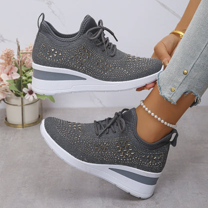 🔥Sidste dag – 50% rabat på casual damesneakers med åndbar justering og strassdekoration